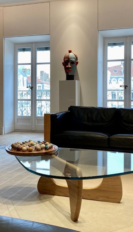 Appartement contemporain à Lyon place des Jacobins, rénové par l'architecte d'intérieur Sophie Jacquemin Interior Design basée à Genève