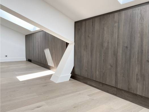 Comble d'une maison de Genève rénové par l'architecte d'intérieur Sophie Jacquemin Interior Design
