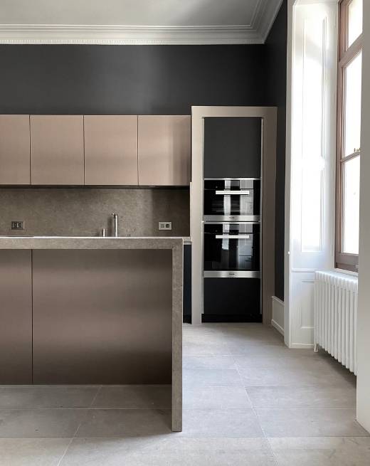 Cuisine rénovée par l'architecte d'intérieur Sophie Jacquemin Interior Design basée à Genève