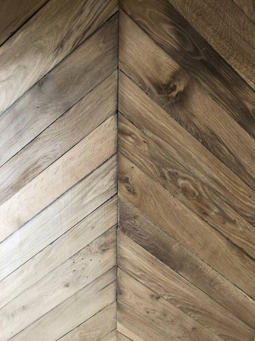 Parquet d'un appartement contemporain à Lyon rénové par l'architecte d'intérieur Sophie Jacquemin Interior Design basée à Genève